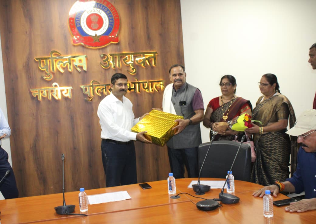 1762243024 WhatsApp Image 2025 11 03 at 20.26.13 (1)